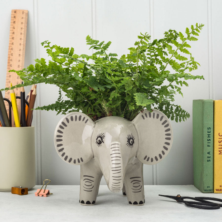 Jardinière éléphant